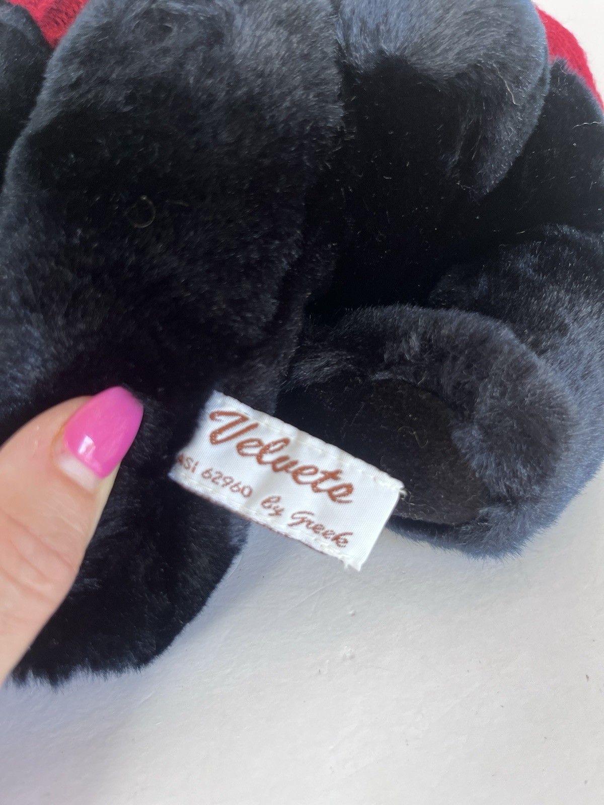 как выглядит Vintage Velvete Black Teddy Bear - The Orange County Register Promotional Plush фото