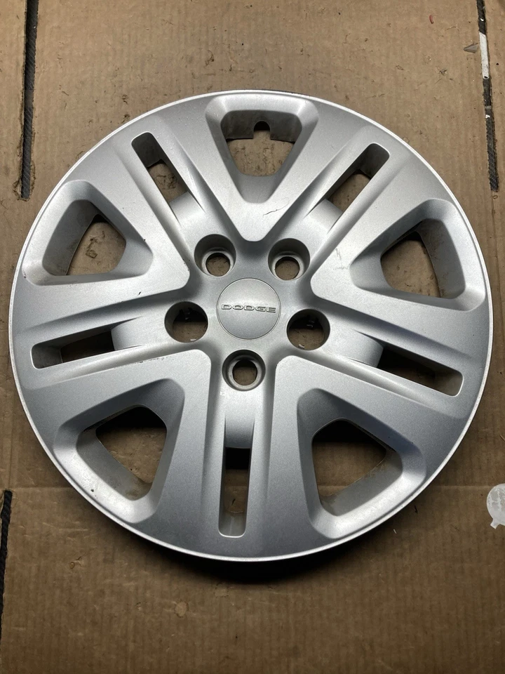 Tapacubos cubierta rueda 17 pulgadas OEM DODGE GRAND CARAVAN/JOURNEY 2013-2020 #6 Foto 2 de 4