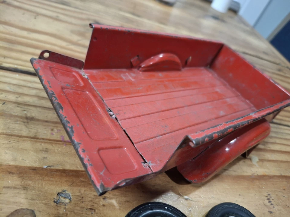 Vintage Tru Scale International Harvester Pickup Truck Trailer. No axle - Image 2 of 4