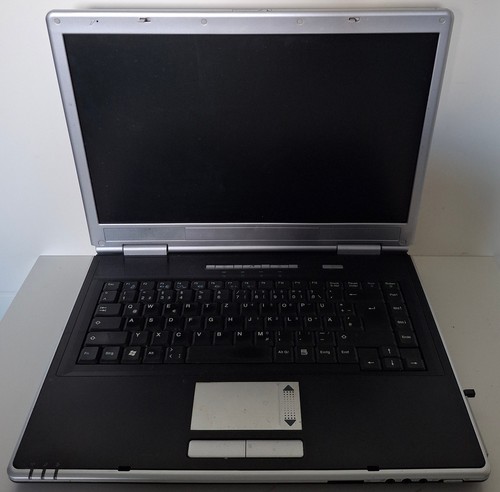 Personal Computer Model 259EN1 15,6" Display Lap Top Notebook ( 1445 )