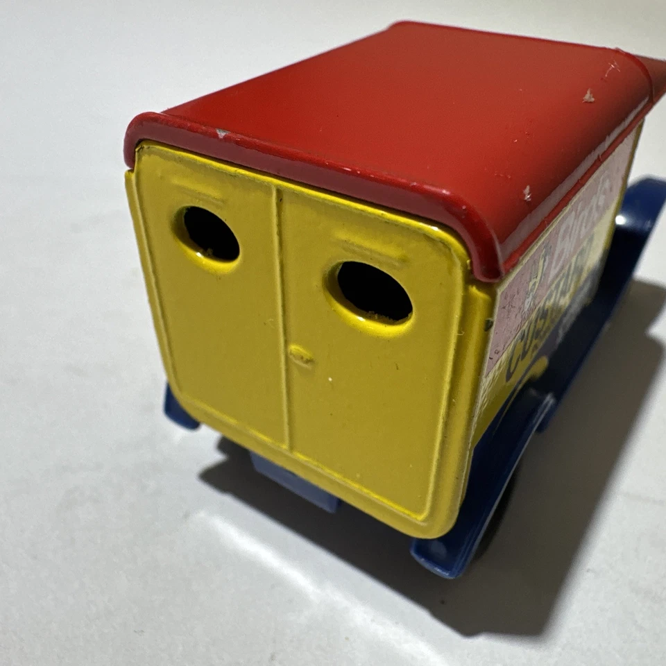 Coche diecast vintage Matchbox 1989 Bird’s Custard 1921 Ford Modelo T Van 1:52 Foto 4 de 4