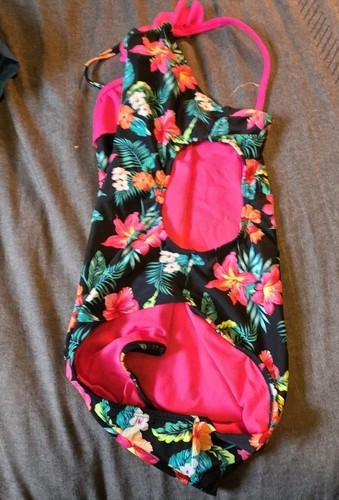 Circo One Piece Swimsuit Black Pink Multicolor Hawaiian Flowers Ruffle Detail - Picture 7 of 15
