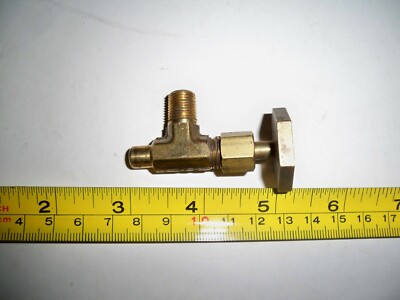 1/8 M NPT x .31'' SLIPS INTO 3/8'' OD COPPER TUBING SOLDER TYPE Brass ANGLE VALVE