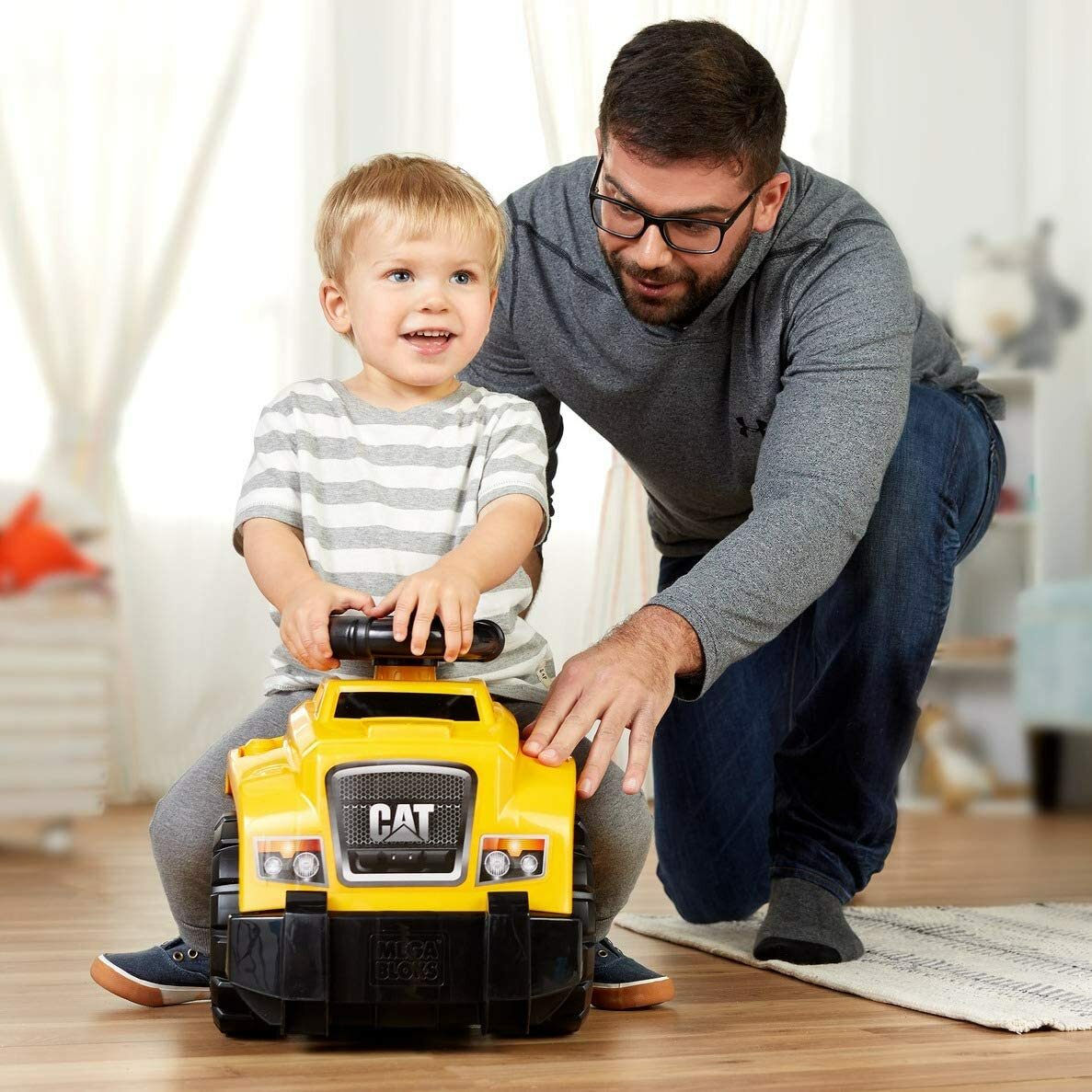 Mega Bloks CAT 3-in-1 Ride-On with Big Building Blocks realistic sounds  *new*