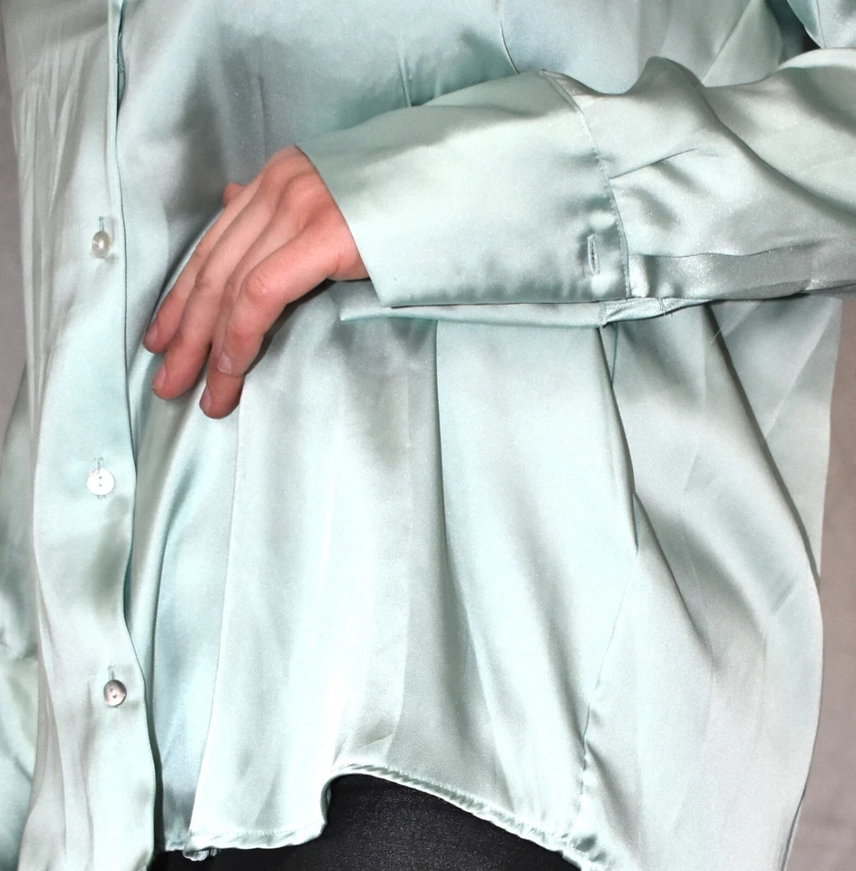 ZARA Blouse Satin Brillant Vert Décontractée Encolure V Manches Longues S-XL - Photo 4/4