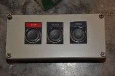 NEW zb4aeq40076080064 Schneider Push Button Enclosure 30740124 Harmony