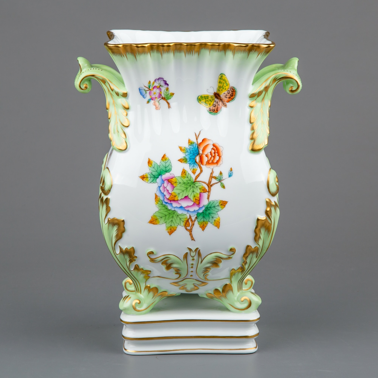 Herend Queen Victoria Baroque Vase with Handles 6612/VBO I. eBay