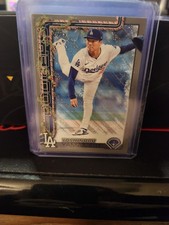 Yoshinobu Yamamoto - Silver Glitter - 2025 Topps MLB Holiday - LA Dodgers