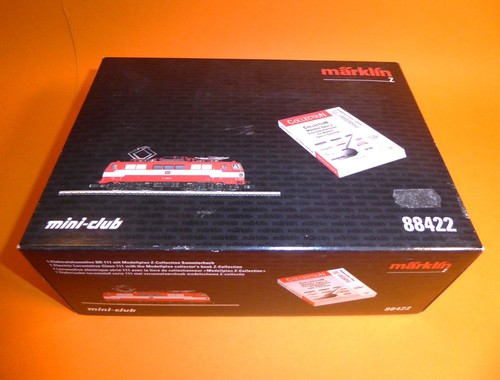 MÄRKLIN Z 88422 E111 068-3 DB E-Lok und Modellplan Sammlerbuch Set | Condition: Gebraucht