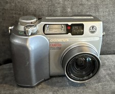 Olympus CAMEDIA C-4000 Zoom 4.0MP Digital Camera - Silver Tested