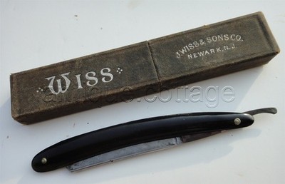 vintage WISS STRAIGHT RAZOR sharp blade w BOX newark nj barber