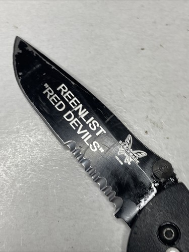 Benchmade 10210SB Mini Ambush Knife Black Serrated "Reenlist Red Devils" - Picture 3 of 14