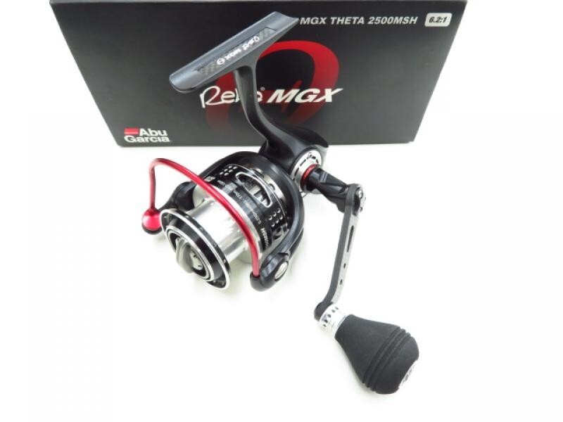 リール REVO MGX THETA2500MSH Abu Garcia Revo MGX 2500MSH Used Spinning Reel, Scratched