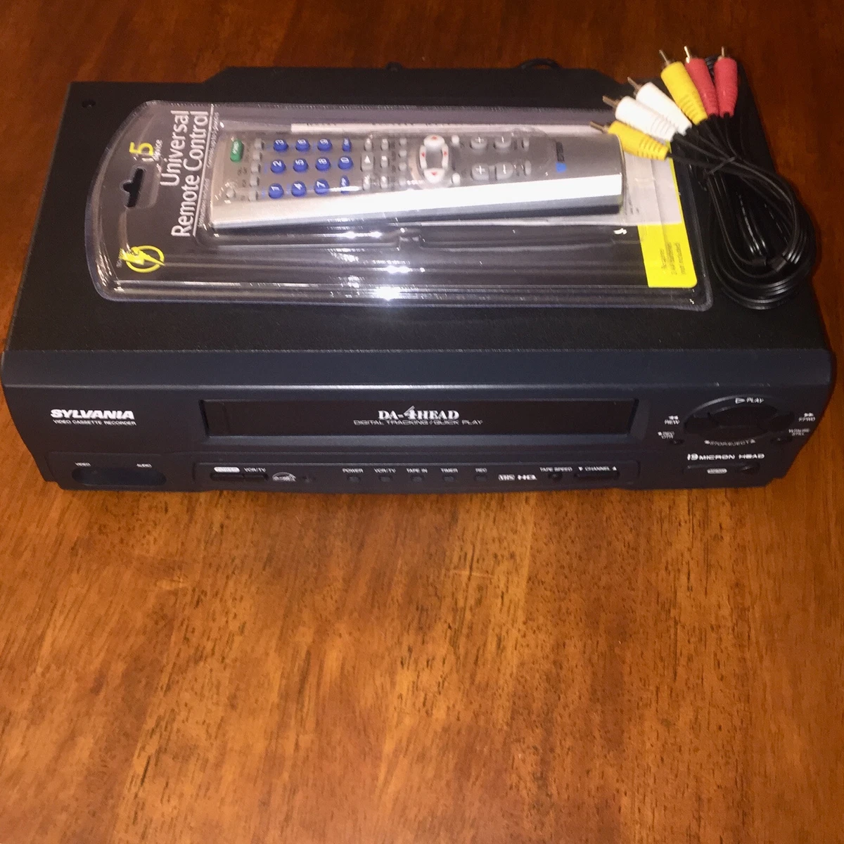 VCR Vs VHS Whats The Difference? (with Pictures), 50 OFF