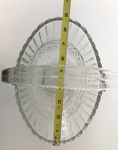 Clear Glass Basket Bowl With Plastic Handle Easter Scalloped Table Decor Vintage - Picture 4 of 10