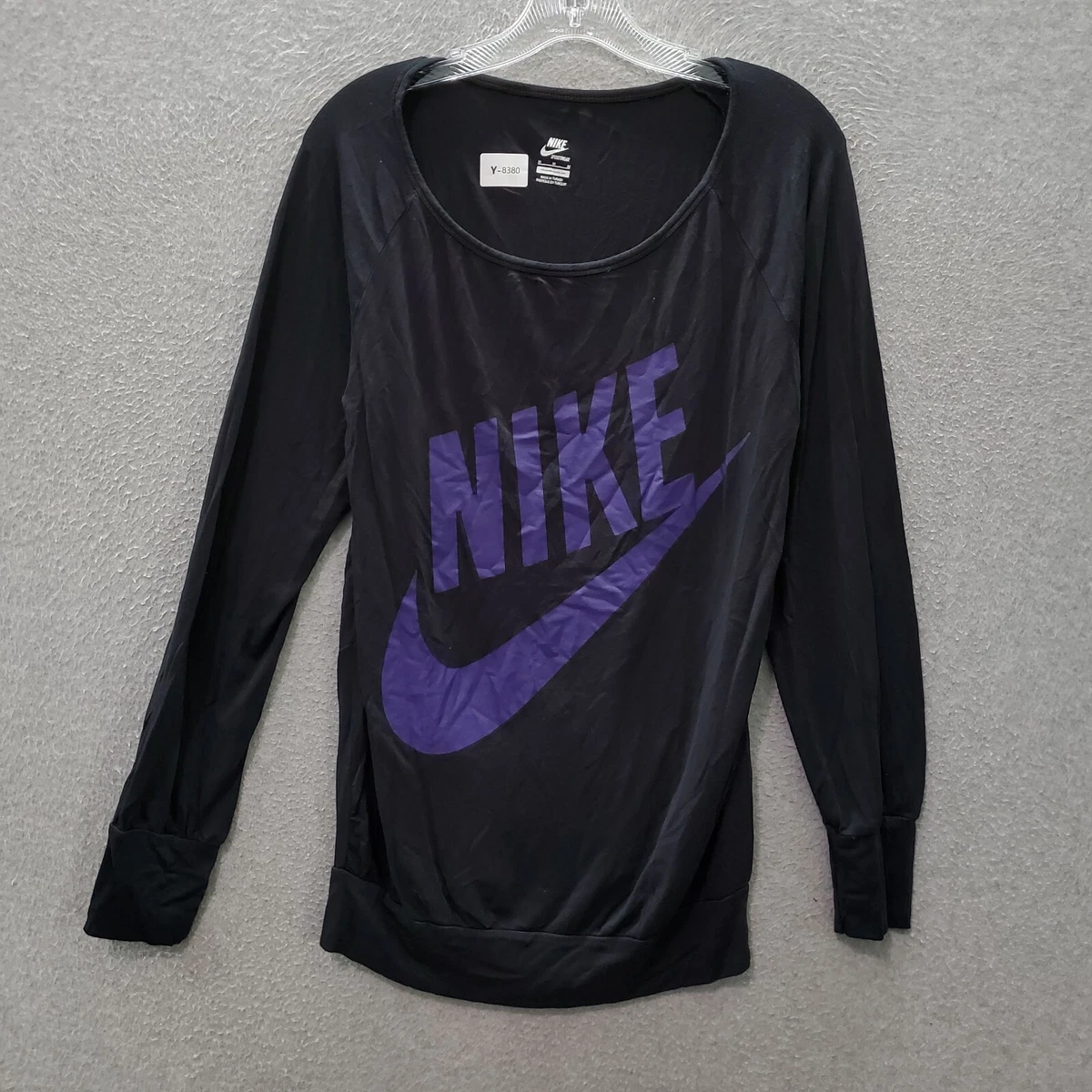 Nike Women Top Medium Black Scoop Purple T-Shirt Long Sleeve