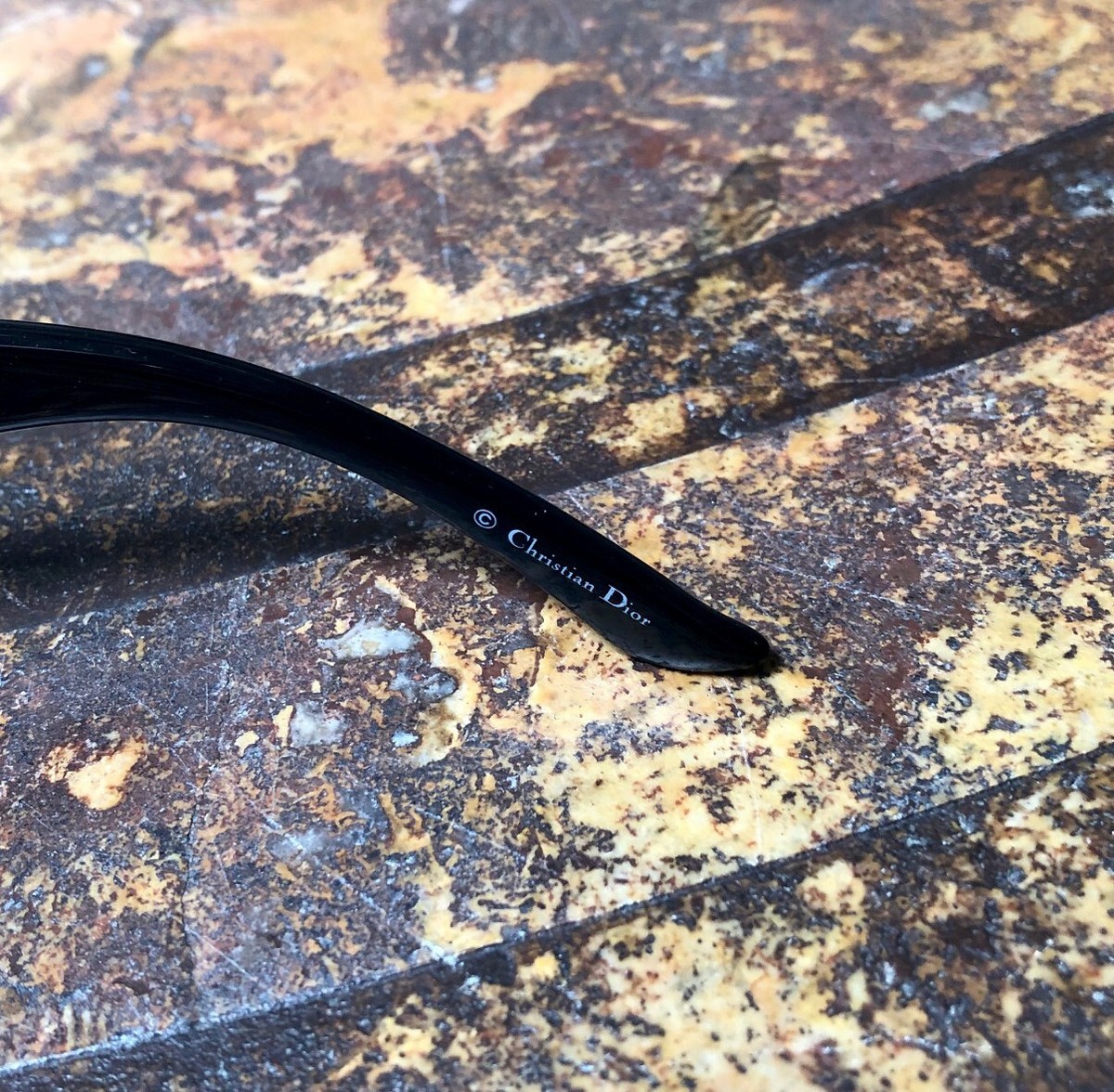 Christian Dior サングラス Dロゴ Y2K 黒PROMENADEF Dior Dior Sunglasses Wildior S2U CD40032U 01A Square Type