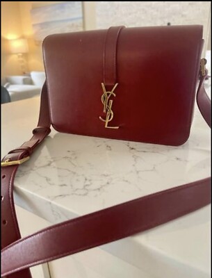 Saint Lauren Universite Flap Shoulder Bag 100% Leather With Golden Metal Featurs