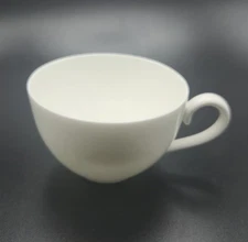 Villeroy & Boch 1748 White "Premium Bone Porcelain" Cups Germany Coffee Tea