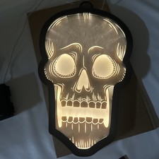 15" Tall LED SKULL LIGHTED ACRYLIC SIGN Halloween HYDE  EEK Boutique w/ Timer