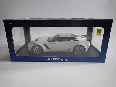 ミニカー AUTOart Chevrolet Corvette Z06 C7-R 1:18 Amazon.com: Autoart 2016 Chevrolet Corvette C7 Z06 C7R