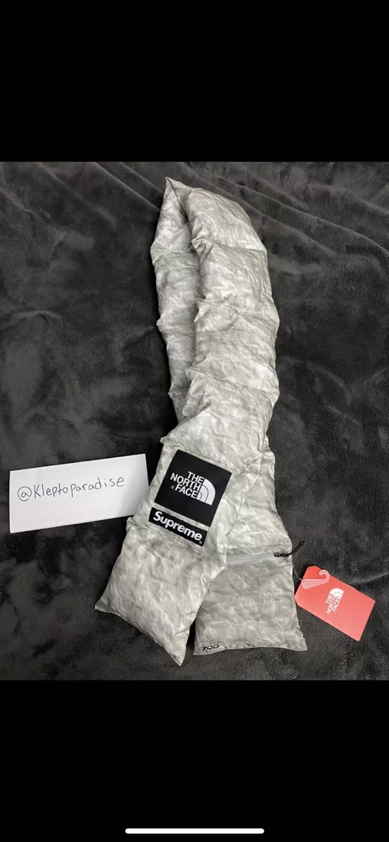 Supreme TNF Paper Print Down Scarf