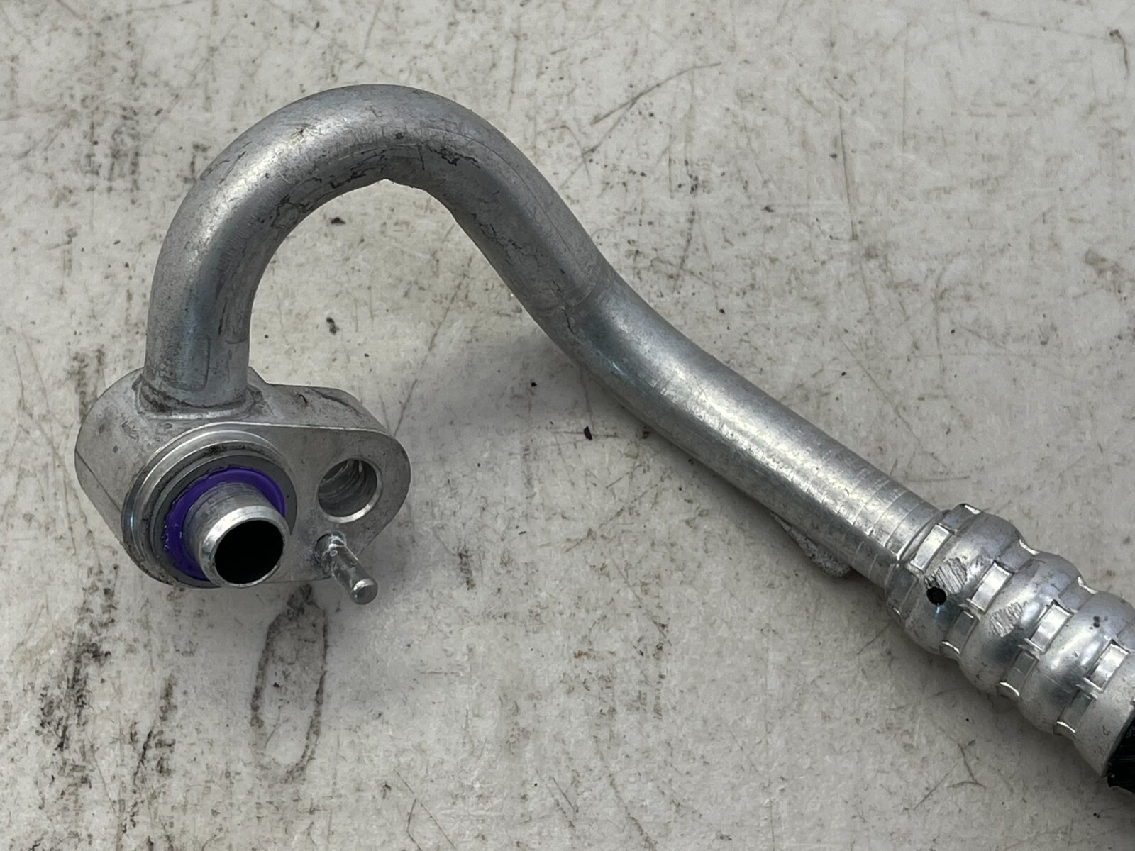 2014-2019 BMW I8 OEM AC AIR CONDITIONING HOSE LINE PIPE  9353263