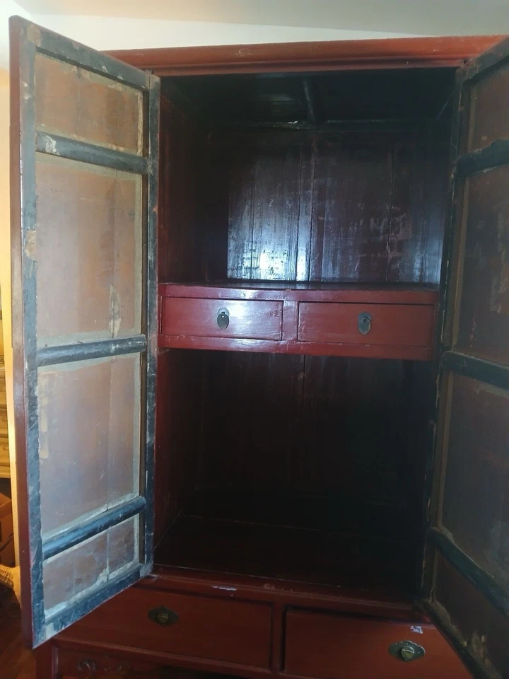 Armario de gabinete rojo chino del siglo XIX Foto 3 de 3