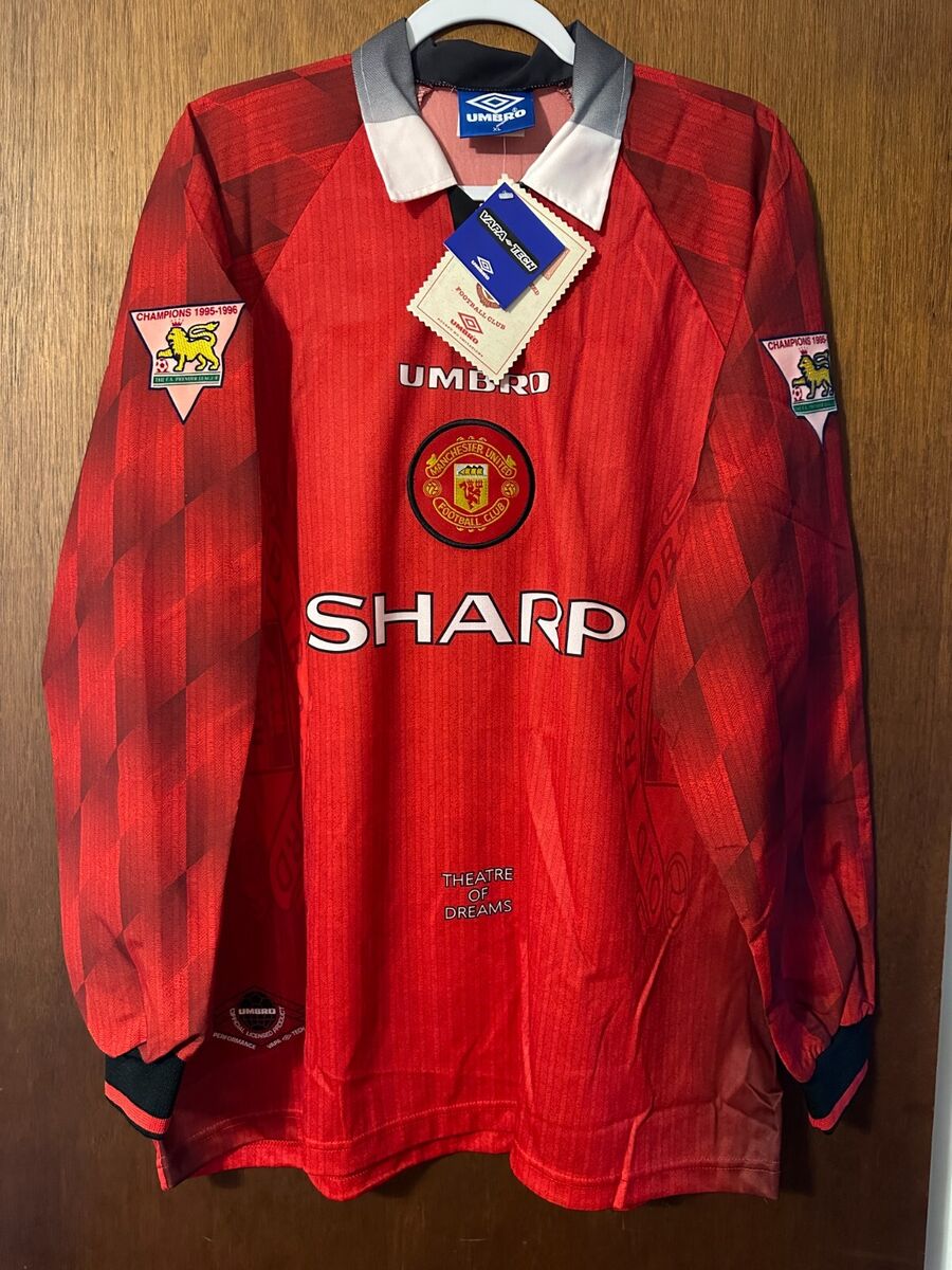 BWNT Original Manchester United 1996 1997 Long Sleeve #7 BWNT Original Manchester United 1996 1997 Long Sleeve #7