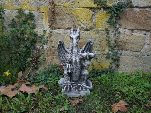 Drache Alien Dino Steinfigur H.51 cm 29 x 28 cm Grau 18 kg Beton frostsicher - Bild 2 von 9