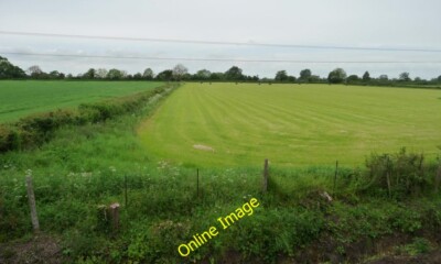 Photo 6x4 Field boundary, north of Cross Lanes Farm Hayes Knoll Looking w c2014