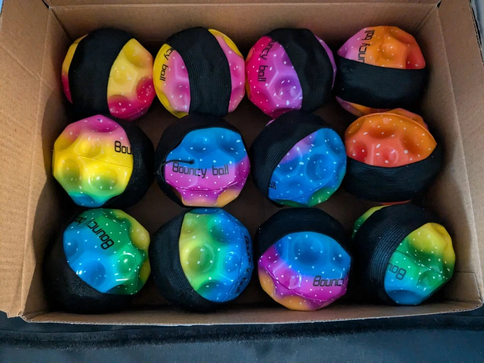 24 piezas Moon Bouncy Return Pelota deportiva con cuerda de nailon Bolsa de fiesta Rellenos Juguete :o) Foto 2 de 4