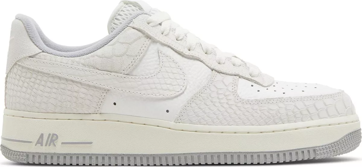 Nike air online force python