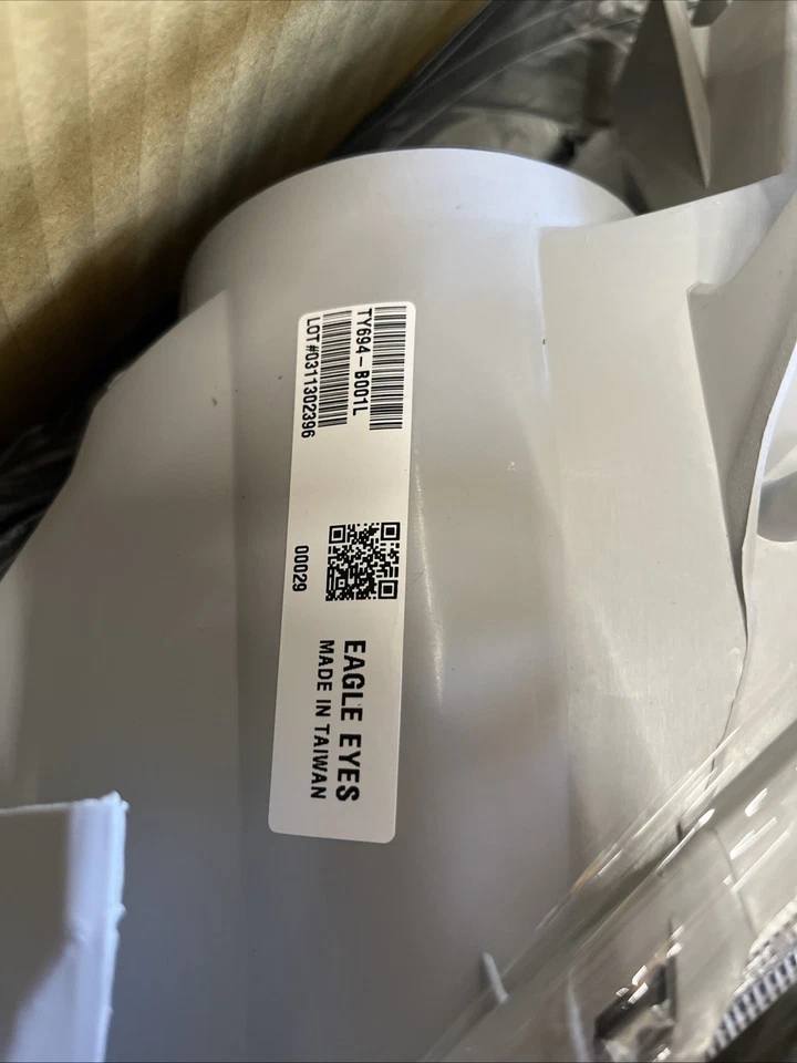 2002 - 2006 丰田凯美瑞 XLE LH 司机侧灯总成 TY694-B001L — 第 2/4 张图片