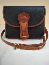 Vintage Dooney  Bourke Black All Weather Leather Crossbody Purse A2601121
