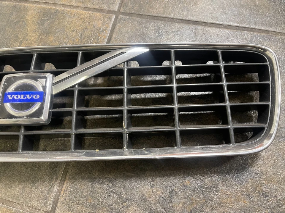 Rejilla superior delantera Volvo S60 2001-2004 - 9190778 Foto 3 de 4