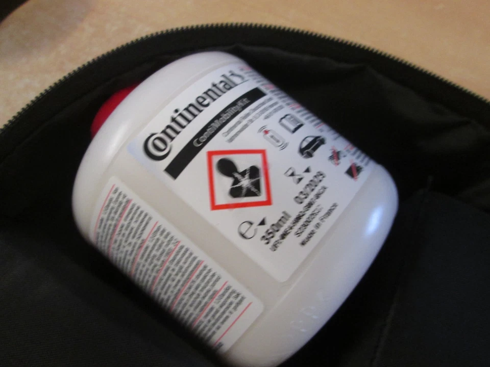 KIT DE MOVILIDAD CONTINENTAL ORIGINAL JUEGO DE SELLADOR BOMBA PINCHAZO NEUMÁTICOS JAGUAR 03.2029 - Imagen 2 de 3