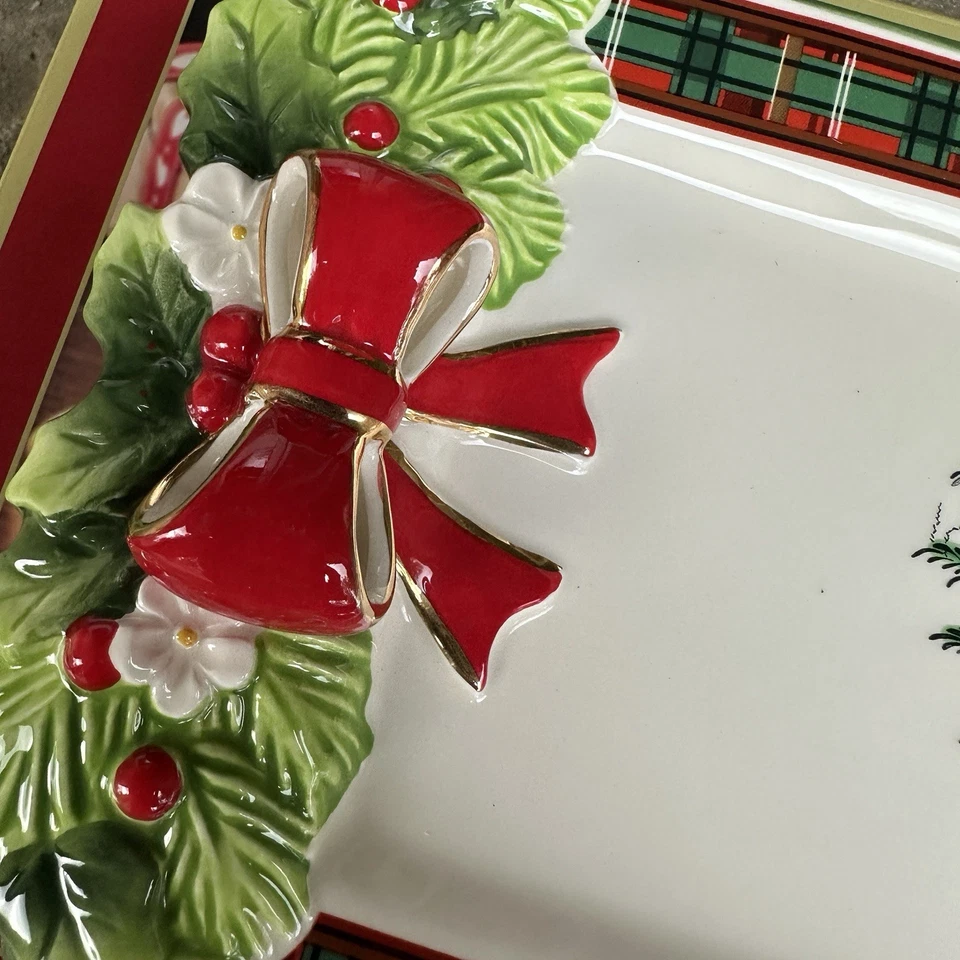 Spode Christmas Tree Tartan Tray 12 In. Tray Bows & Holly Dolomite Handles - Image 4 of 4