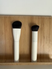 Tarte Sugar Rush Power Smoother Buffing Brush Angled foundation Brush-dings