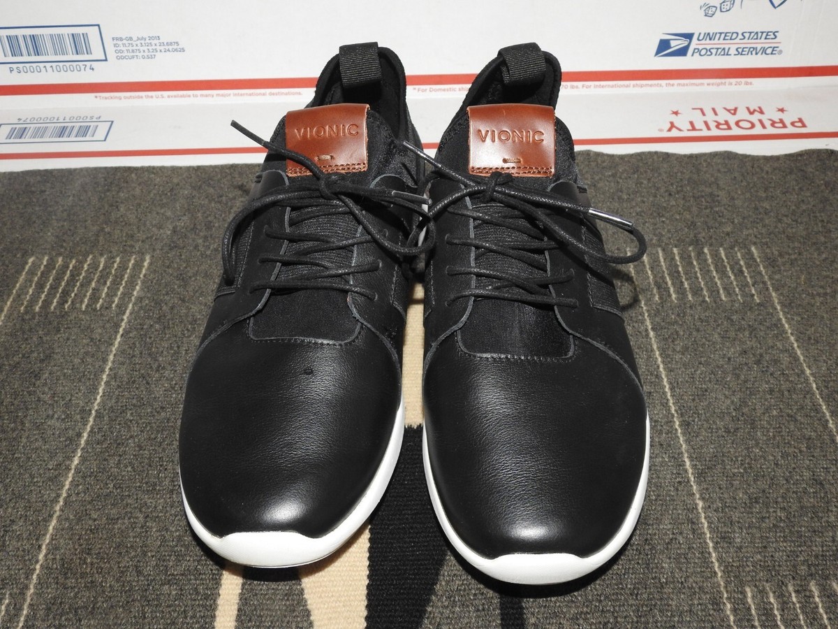 Vionic Men’s Black Knit Lace-Up Athletic Shoes VIONIC Men main image 3