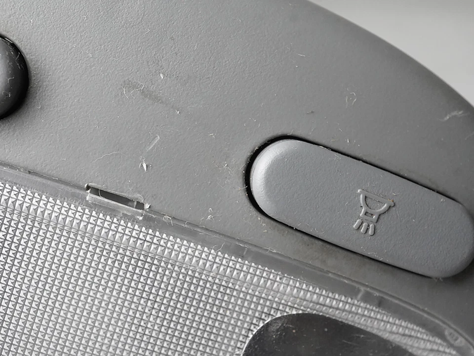 2005 - 2008 Suzuki Forenza купол лампа консоль верхняя верхняя крыша передняя - Изображение 4 из 4