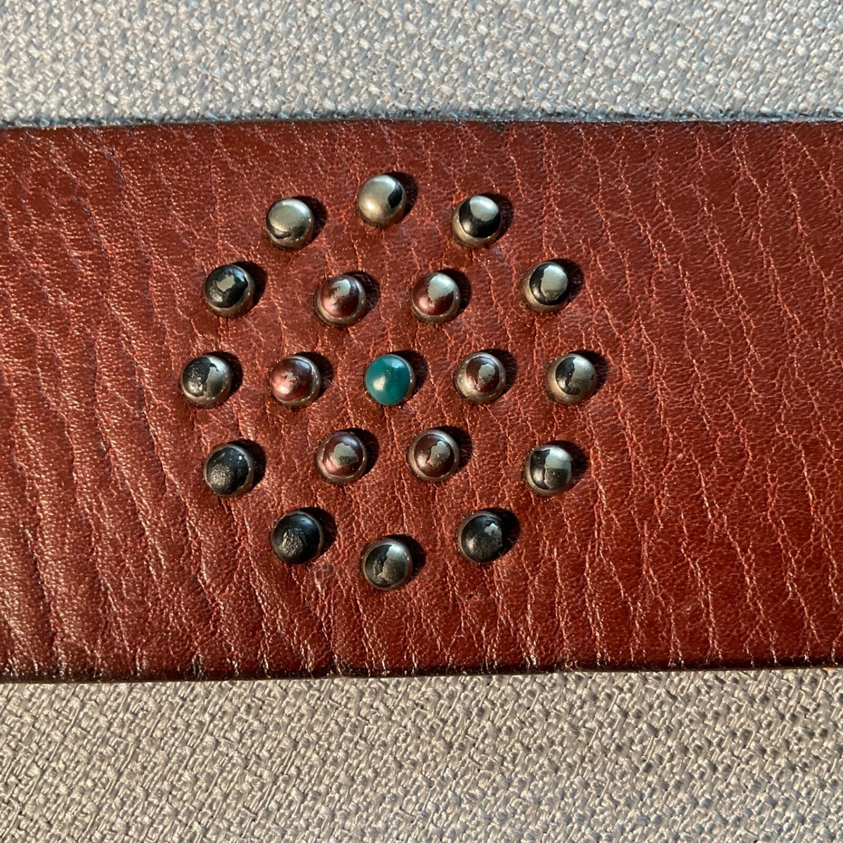 Roper Womens Wide Tapered Belt Sz M Brown Leather Crackle Studded Western USA Roper womens Leather Lacing Belt, Tan, Medium US at Amazon  main image 4