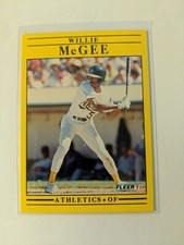 Willie McGee MULTIPLE ERROR CARD  Fleer 1991 RARE MINT  Oakland Athletics 