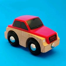 Brio World Wooden Railway Toy Buick Sedan Volvo Car Auto Transport Carrier Tow 