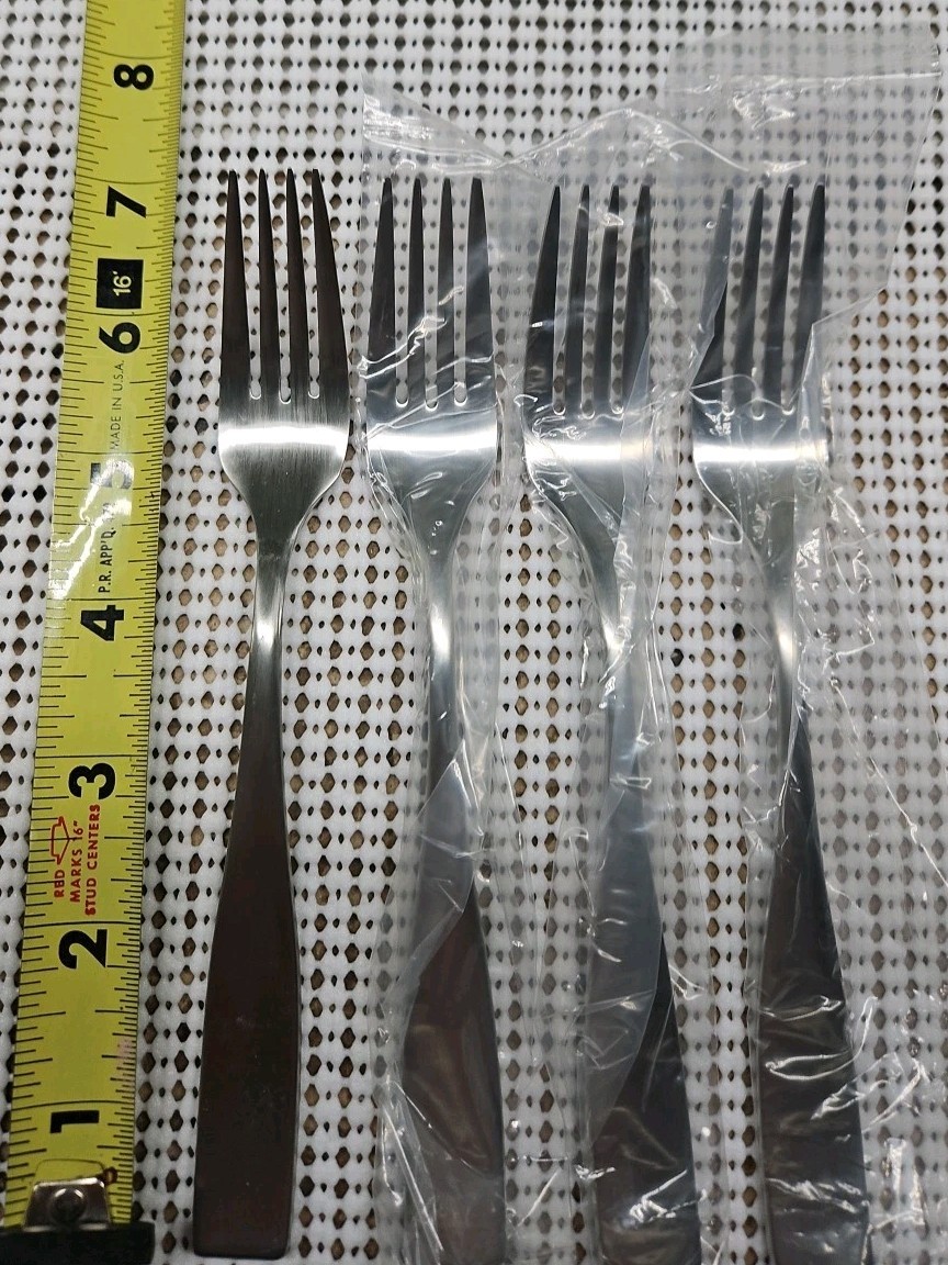 Gourmet Settings Gs Eternity 18/10 Brushed Stainless 6-3/4" 