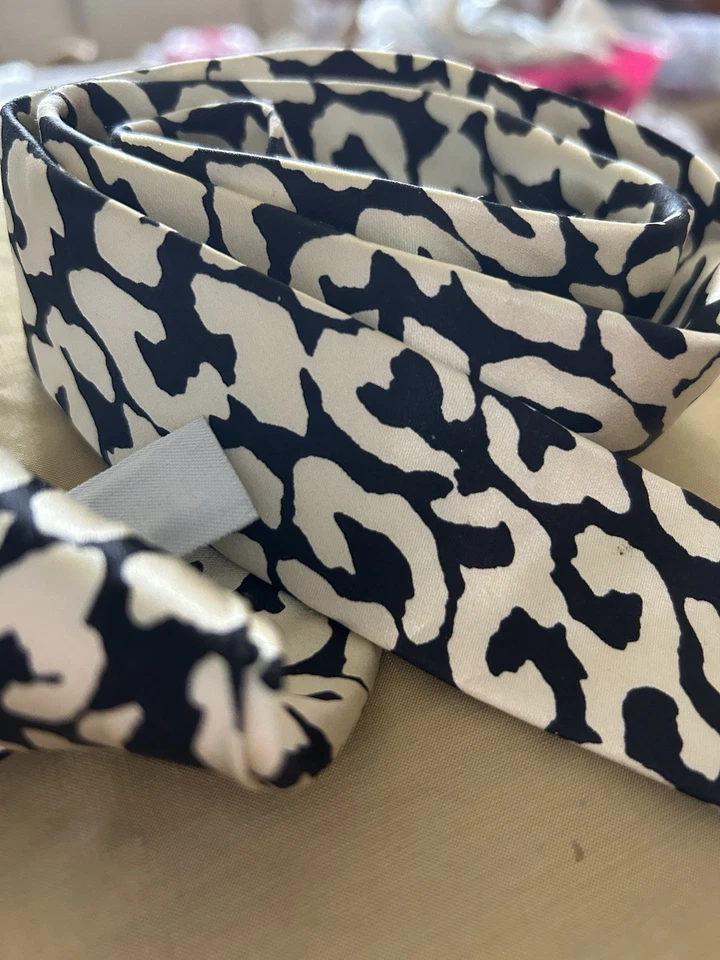 J.Crew Elegante Cinturón Estampado Seda Hebilla Estrás Negro Plata ELEGANTE M/L NUEVO Foto 4 de 4