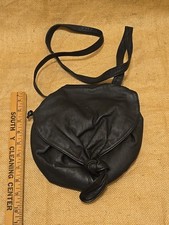 Vintage Black Wilsons Leather Purse Handbag Sholder Strap Inside Zipper