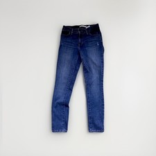 Levi’s 711 Skinny Women’s Jeans 26 W · 24.5″ Inseam · Mid-Rise Stretch Dark Wash