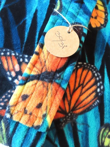 DOUBLE FLEECE DOG COAT XL - EXOTIC BUTTERFLIES 30/31" - FOR GREYHOUND RESCUE - Picture 5 of 8