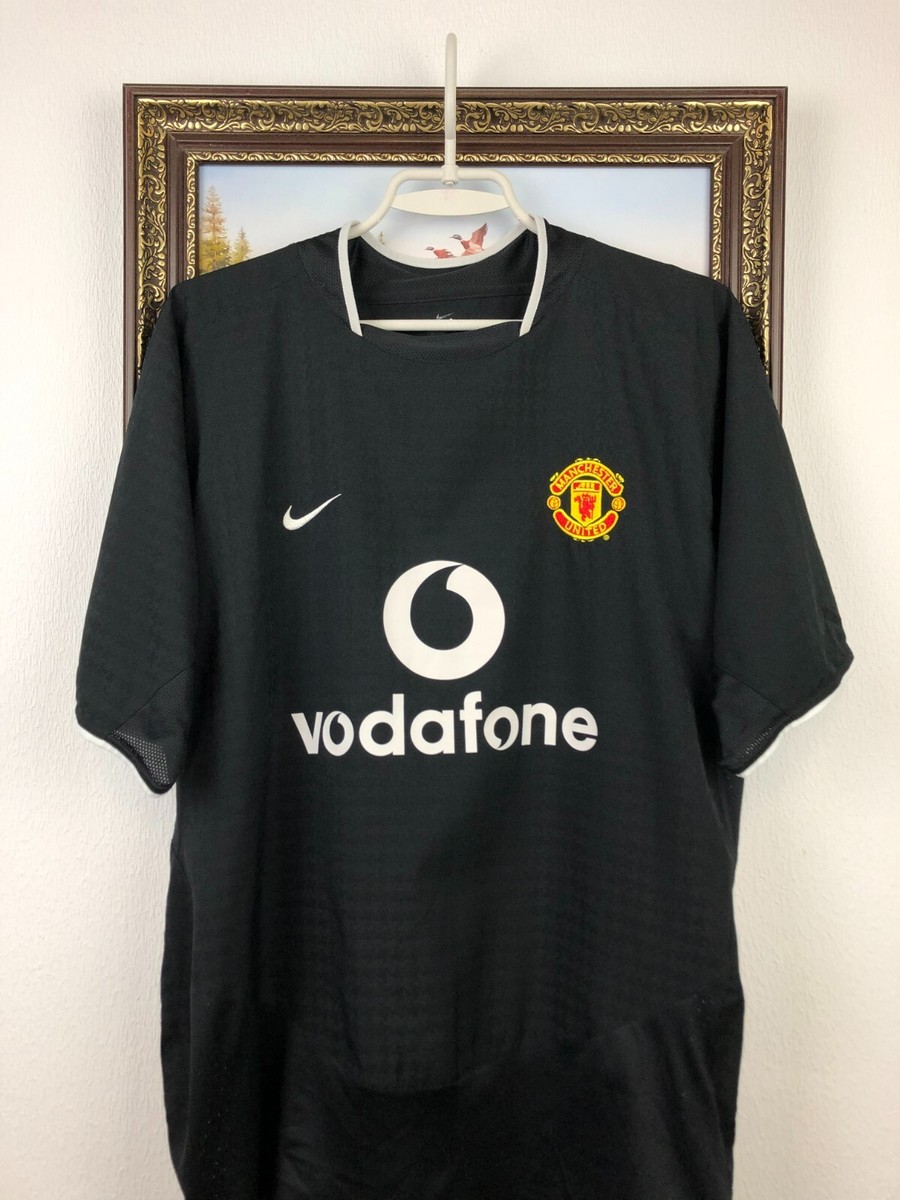 Manchester United football shirt 2003 Soccer V. Nistlerooy #10